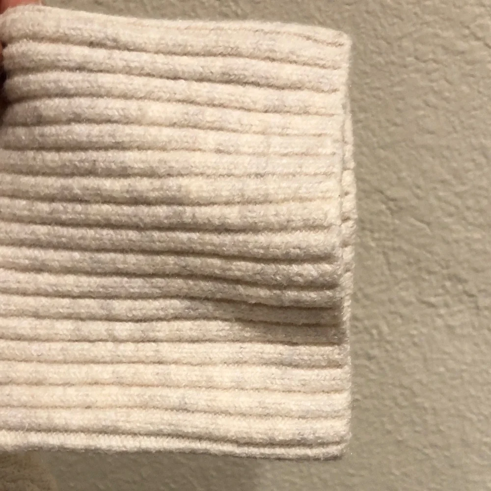 Old Navy Cozy Sosoft Crewneck Women's Sweater in Cream - Picture 8 of 13